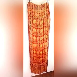 LIGHTWEIGHT PERSIMMON SILK SHAWL
